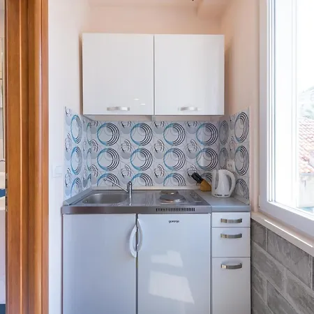 Antique دوبروفينك