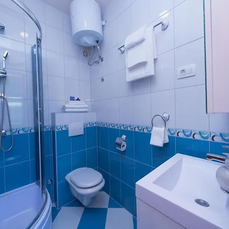 Apartment Antique